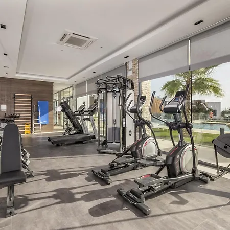Holiday home Zoey - Pool, Gym, Terrace & Golf
