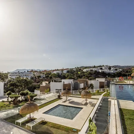 Holiday home Zoey - Pool, Gym, Terrace & Golf Marbella
