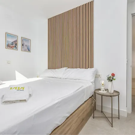 Holiday home Zoey - Pool, Gym, Terrace & Golf