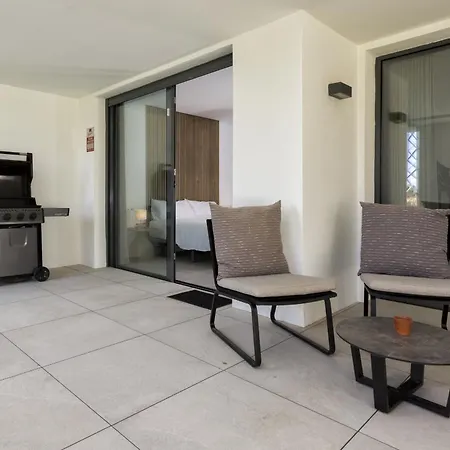 Holiday home Zoey - Pool, Gym, Terrace & Golf *