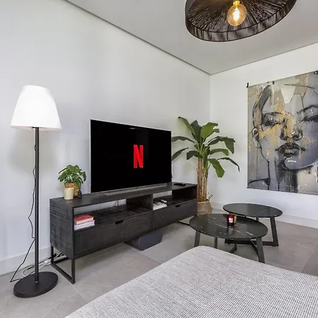 Holiday home Zoey - Pool, Gym, Terrace & Golf Marbella
