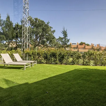 Zoey - Pool, Gym, Terrace & Golf Holiday home