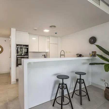 Holiday home Zoey - Pool, Gym, Terrace & Golf Marbella